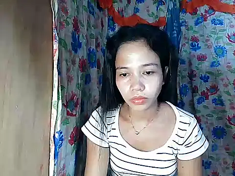 Snapshot of PinaySkinnyGirl chatting on 15, 2, 2026 PinaySkinnyGirl online show from 15, 2, 2026