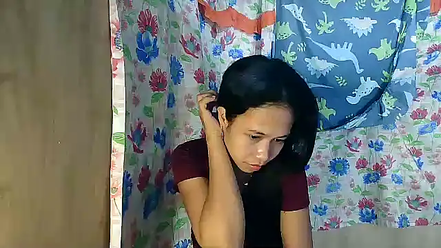 Snapshot of PinaySkinnyGirl chatting on 4, 3, 2026 PinaySkinnyGirl online show from 4, 3, 2026