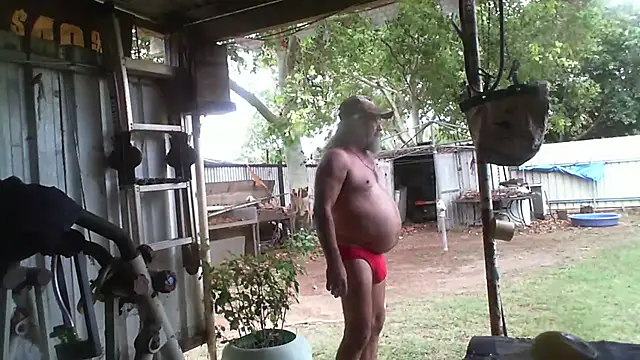 Snapshot of herbie010666 chatting on 24, 11, 2025 herbie010666 online show from 24, 11, 2025