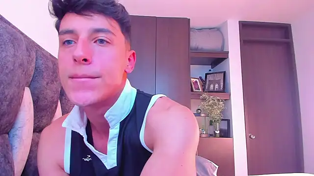 Snapshot of I_Gabriel chatting on 11, 12, 2024 I Gabriel online show from 11, 12, 2024