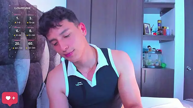 Snapshot of I_Gabriel chatting on 4, 10, 2025 I Gabriel online show from 4, 10, 2025