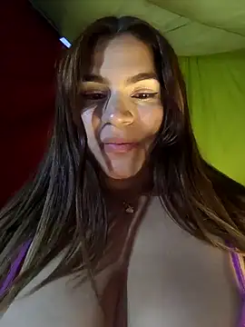 SexyFriends  online show from 18, 2, 2025