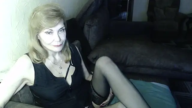 Snapshot of Sexy_Irene chatting on 20, 5, 2026 Sexy Irene online show from 20, 5, 2026