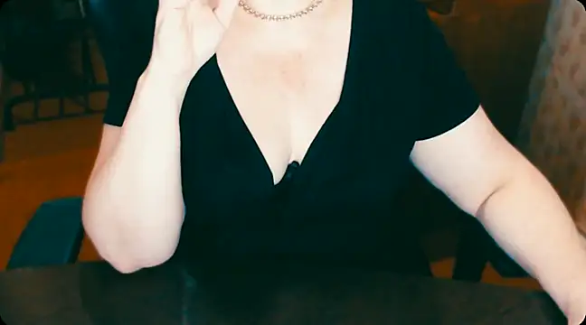 AlisaHot55 online show from 6, 2, 2025