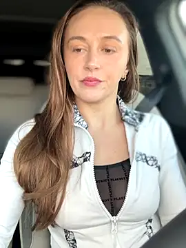 lunagirl13 online show from 18, 11, 2025