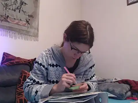 Snapshot of Geile-Luna chatting on 3, 2, 2025 Geile-Luna online show from 3, 2, 2025