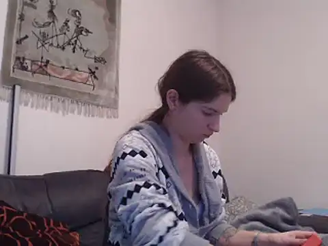 Snapshot of Geile-Luna chatting on 2, 3, 2025 Geile-Luna online show from 2, 3, 2025