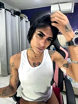 Snapshot of Nella_Dolls chatting on 27, 9, 2025 Nella Dolls online show from 27, 9, 2025