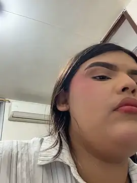 Lia sexx online show from 16, 3, 2026