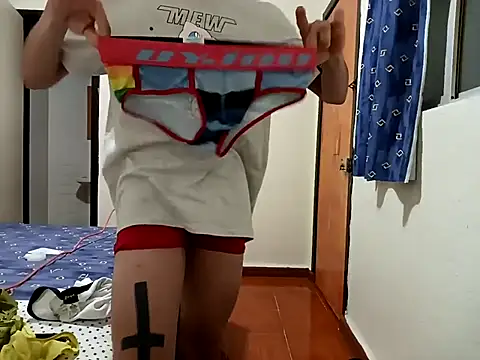 Snapshot of Latinopervs chatting on 18, 2, 2025 Latinopervs online show from 18, 2, 2025