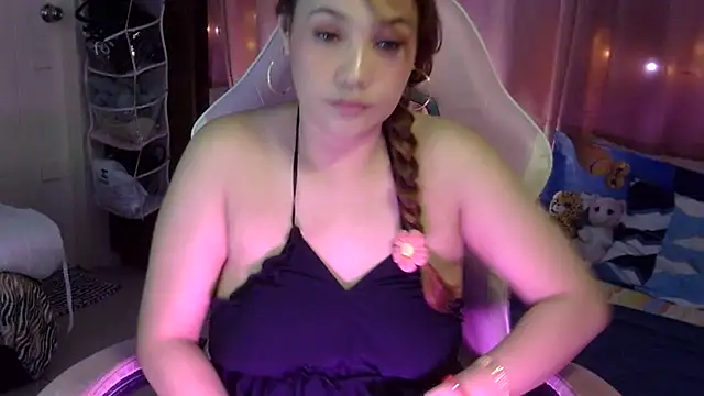 yourbabe Brielle online show from 26, 11, 2025