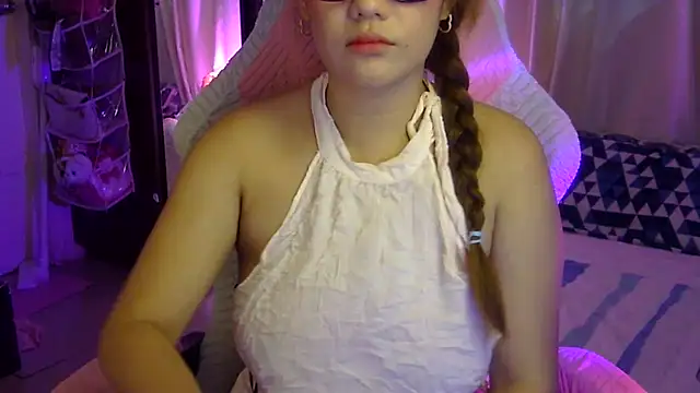 yourbabe Brielle online show from 9, 7, 2026