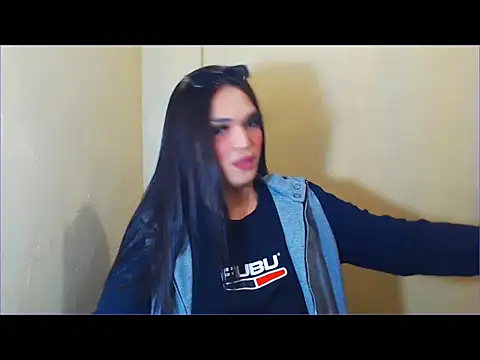 Snapshot of WONDERWOMAN2023 chatting on 17, 1, 2026 WONDERWOMAN2023 online show from 17, 1, 2026