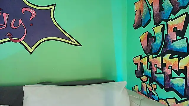 TamaraSavage online show from 25, 11, 2025