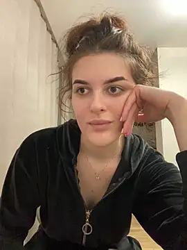 little belucci online show from 13, 3, 2025