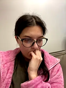 little belucci online show from 19, 10, 2025