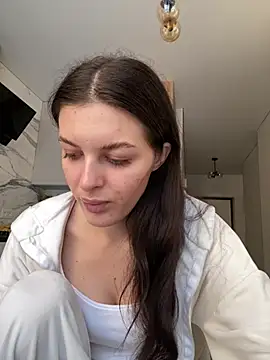 little belucci online show from 16, 1, 2026