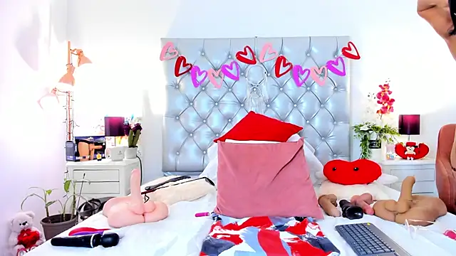 Anaa Bellaa online show from 10, 2, 2025