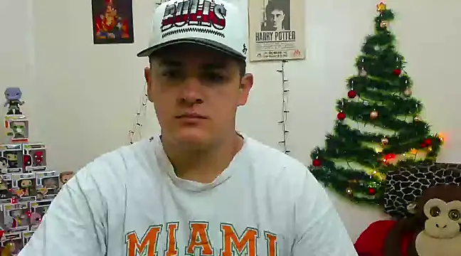 Snapshot of ney_22 chatting on 9, 12, 2024 ney 22 online show from 9, 12, 2024
