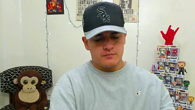 Snapshot of ney_22 chatting on 6, 1, 2025 ney 22 online show from 6, 1, 2025