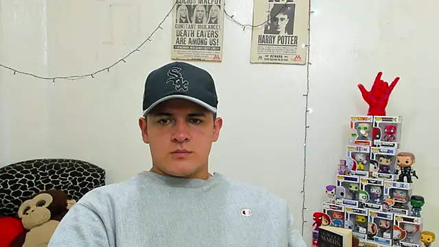 Snapshot of ney_22 chatting on 12, 1, 2025 ney 22 online show from 12, 1, 2025