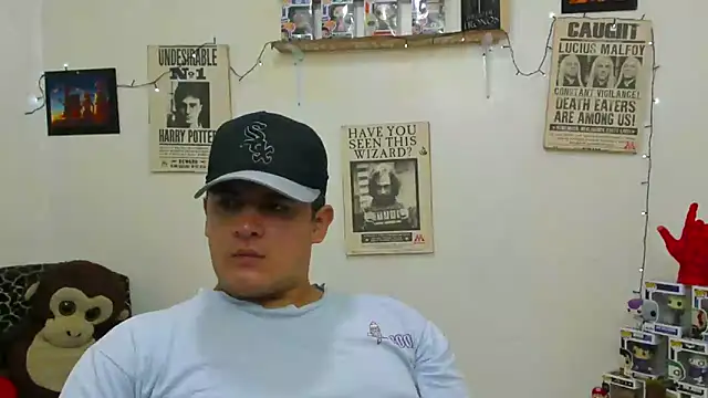 Snapshot of ney_22 chatting on 17, 1, 2025 ney 22 online show from 17, 1, 2025