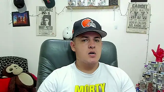 Snapshot of ney_22 chatting on 5, 2, 2025 ney 22 online show from 5, 2, 2025