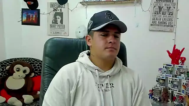 Snapshot of ney_22 chatting on 18, 2, 2025 ney 22 online show from 18, 2, 2025