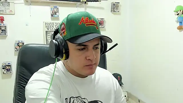 Snapshot of ney_22 chatting on 26, 9, 2025 ney 22 online show from 26, 9, 2025