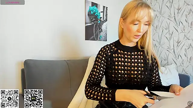 HotyPlays online show from 14, 9, 2025