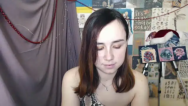 Snapshot of VeryVeryVeryShy_ chatting on 25, 12, 2024 VeryVeryVeryShy online show from 25, 12, 2024