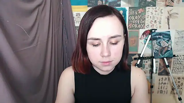 Snapshot of VeryVeryVeryShy_ chatting on 21, 1, 2025 VeryVeryVeryShy online show from 21, 1, 2025