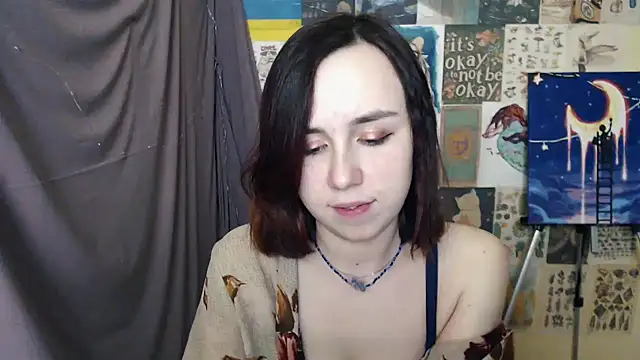 Snapshot of VeryVeryVeryShy_ chatting on 9, 2, 2025 VeryVeryVeryShy online show from 9, 2, 2025
