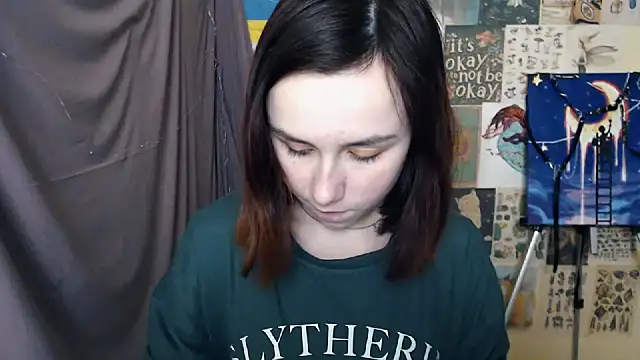 Snapshot of VeryVeryVeryShy_ chatting on 18, 2, 2025 VeryVeryVeryShy online show from 18, 2, 2025