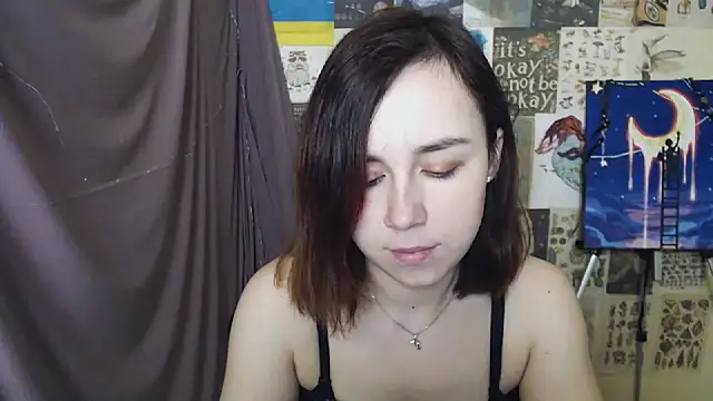 Snapshot of VeryVeryVeryShy_ chatting on 12, 3, 2025 VeryVeryVeryShy online show from 12, 3, 2025
