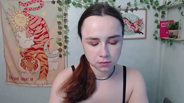 Snapshot of VeryVeryVeryShy_ chatting on 15, 7, 2026 VeryVeryVeryShy online show from 15, 7, 2026