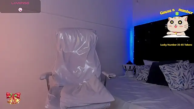 Snapshot of lauren_fit chatting on 25, 1, 2025 lauren fit online show from 25, 1, 2025