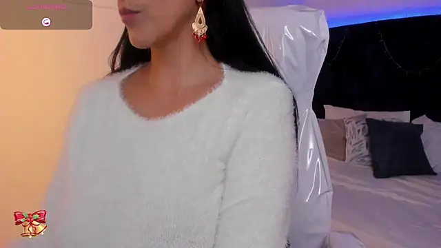 Snapshot of lauren_fit chatting on 12, 2, 2025 lauren fit online show from 12, 2, 2025