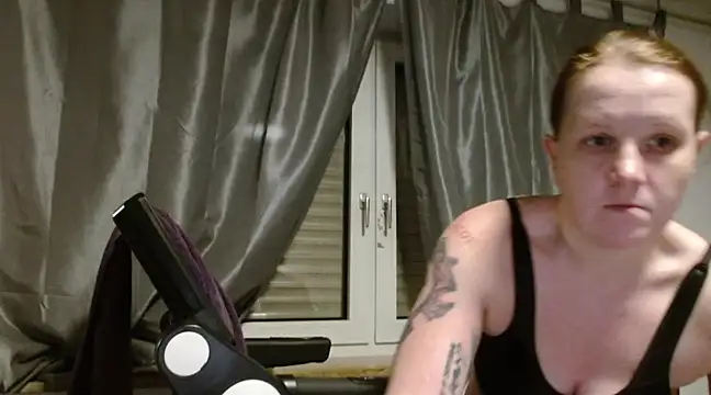 Snapshot of wetgerman_2 chatting on 3, 2, 2025 wetgerman 2 online show from 3, 2, 2025