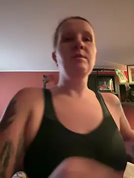 Snapshot of wetgerman_2 chatting on 12, 2, 2025 wetgerman 2 online show from 12, 2, 2025