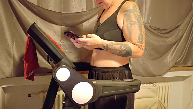 Snapshot of wetgerman_2 chatting on 5, 11, 2025 wetgerman 2 online show from 5, 11, 2025