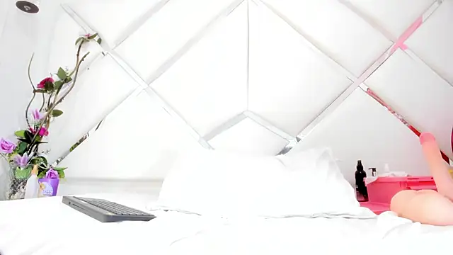 Snapshot of AgathaPember chatting on 3, 3, 2025 AgathaPember online show from 3, 3, 2025