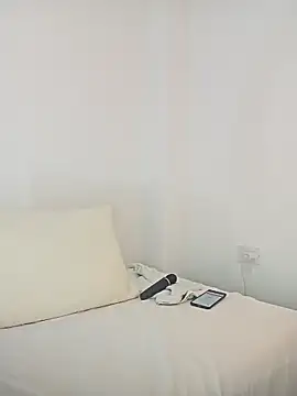 Snapshot of AgathaPember chatting on 21, 11, 2025 AgathaPember online show from 21, 11, 2025