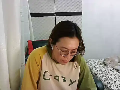 crizzybel online show from 12, 3, 2025