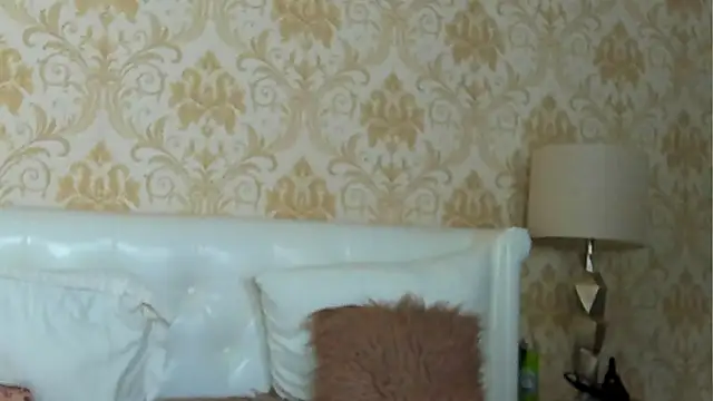 GiannaElliss online show from 20, 1, 2025