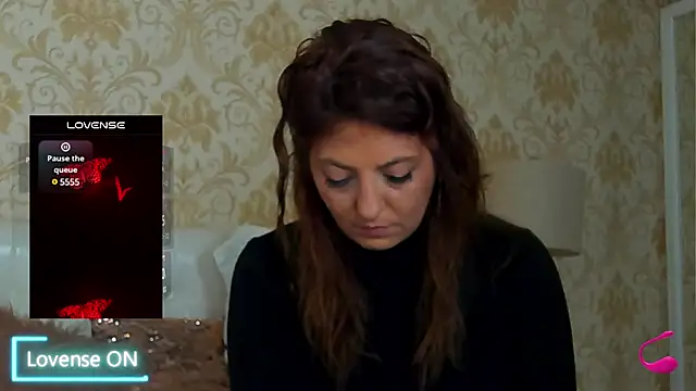 GiannaElliss online show from 28, 2, 2025