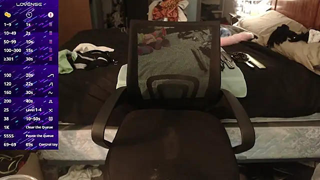 kinkywolf429 online show from 28, 9, 2025