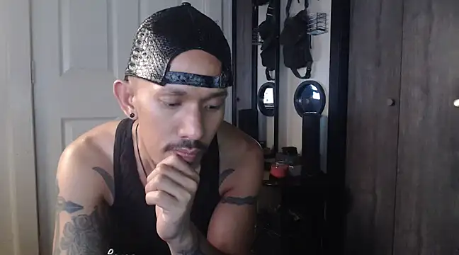 Snapshot of inc25cb@xh chatting on 20, 12, 2024 inc25cbxh online show from 20, 12, 2024