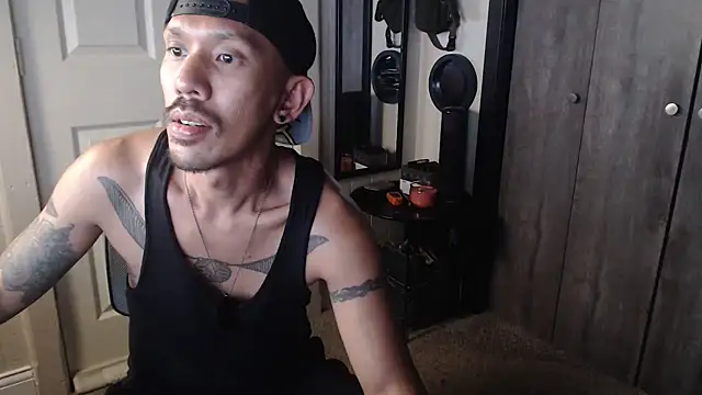 Snapshot of inc25cb@xh chatting on 6, 1, 2025 inc25cbxh online show from 6, 1, 2025