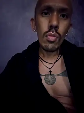 Snapshot of inc25cb@xh chatting on 21, 1, 2025 inc25cbxh online show from 21, 1, 2025